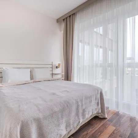 Apartment Prime Suit *